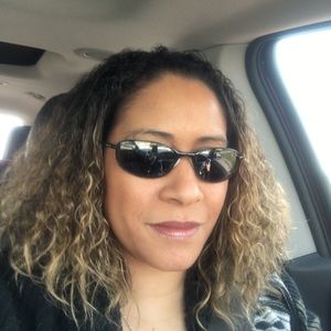 Meet your Posher, Christine